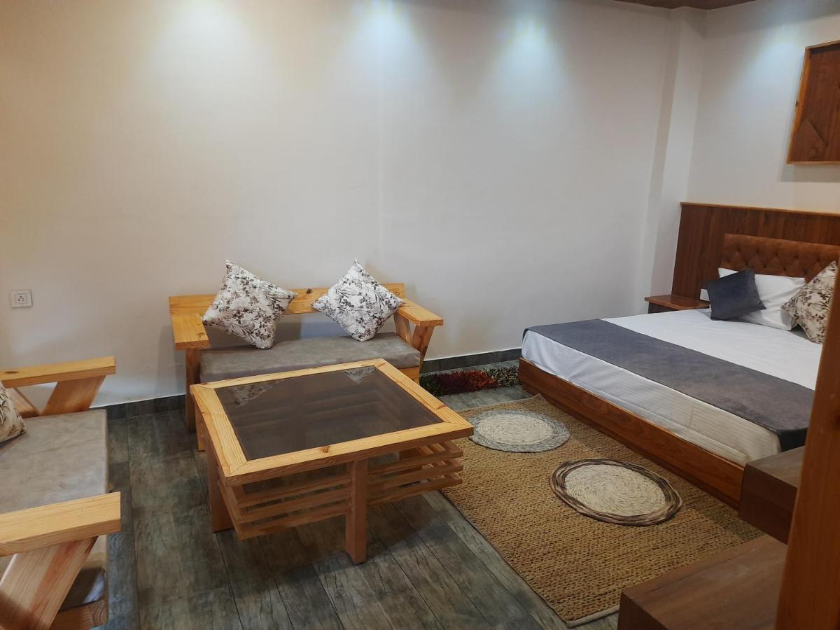 Trimounts-A Boutique Hotel & Wellnes Center In Tirthan Valley Banjar Bagian luar foto